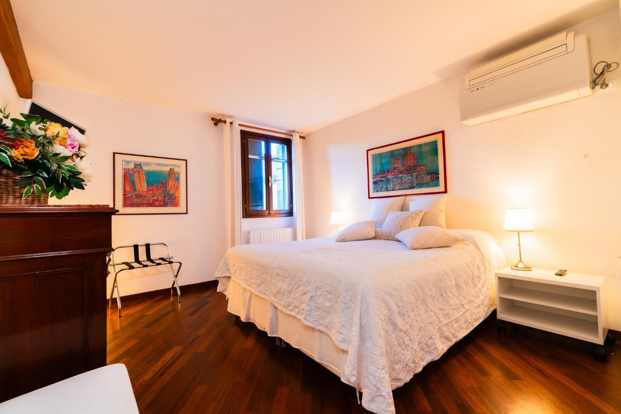 Elegant Terrace Apartment Near Piazza San Marco Last Floor No Lift Венеция Екстериор снимка