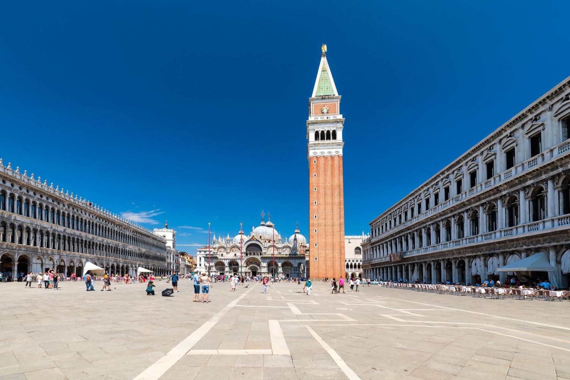Elegant Terrace Apartment Near Piazza San Marco Last Floor No Lift Венеция Екстериор снимка