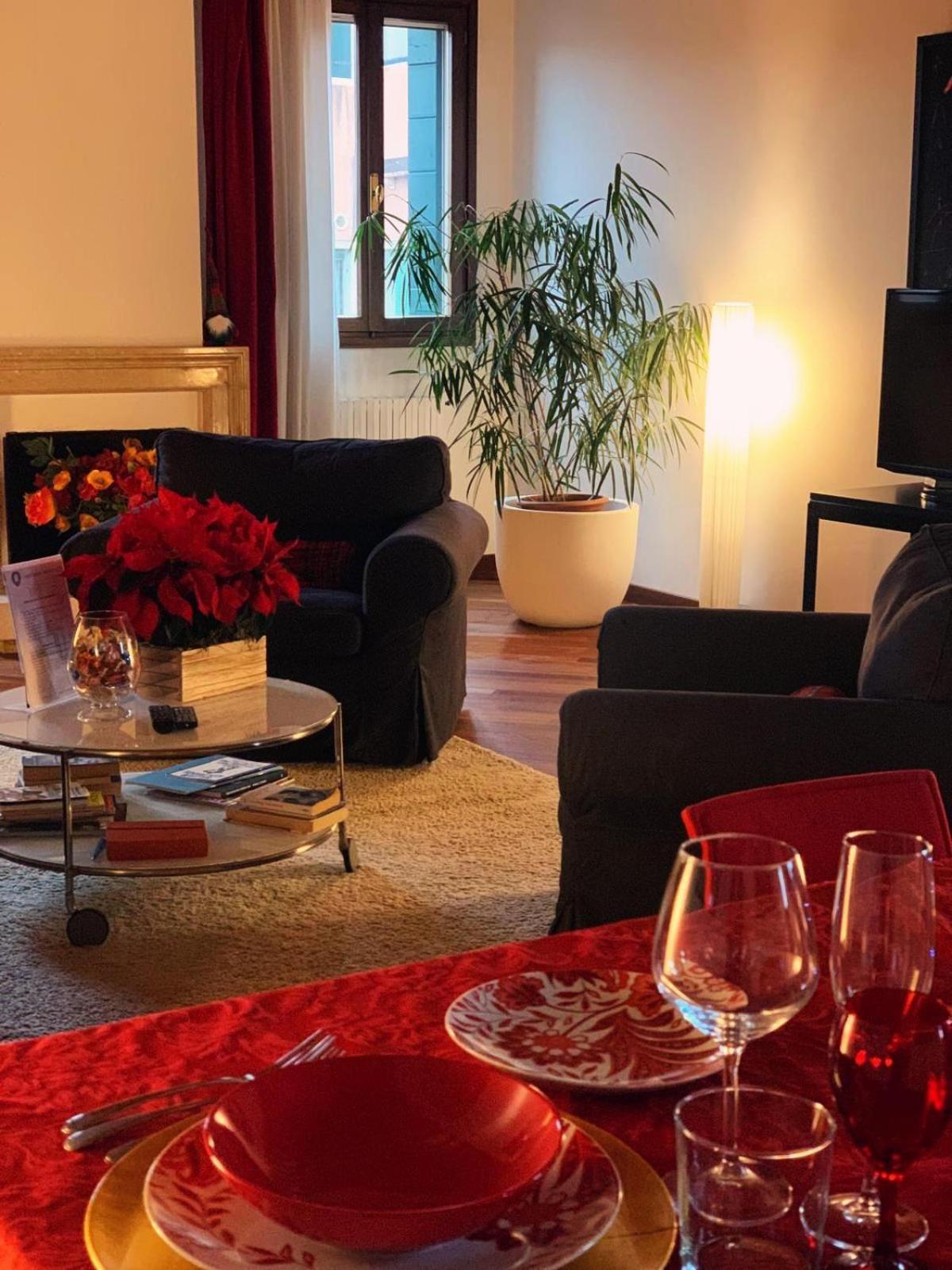 Elegant Terrace Apartment Near Piazza San Marco Last Floor No Lift Венеция Екстериор снимка