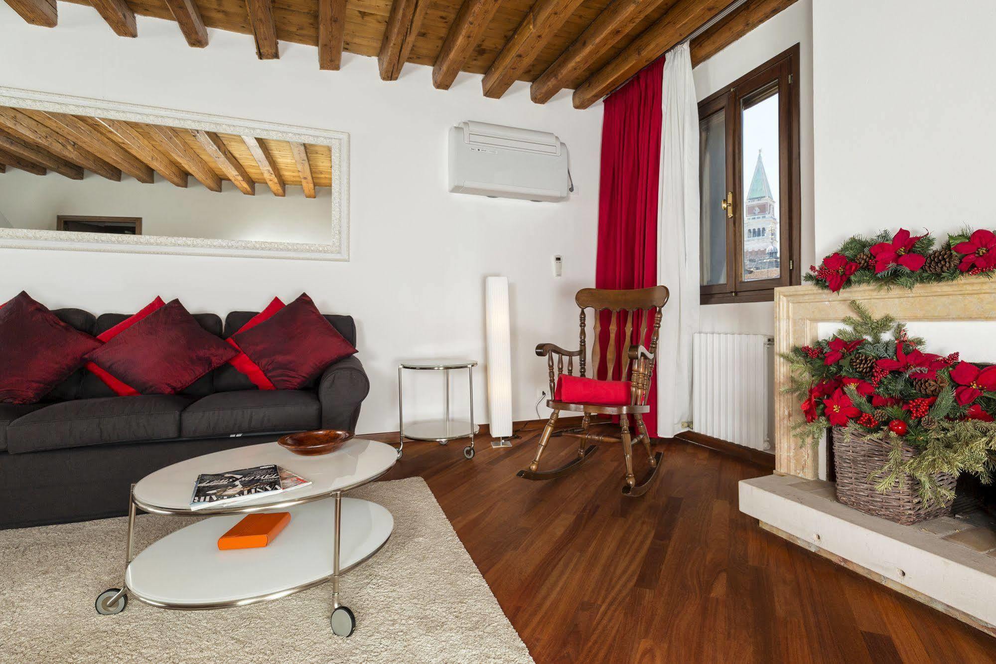 Elegant Terrace Apartment Near Piazza San Marco Last Floor No Lift Венеция Екстериор снимка